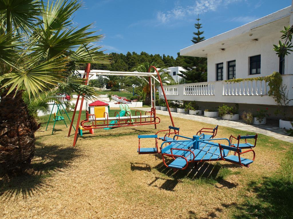 Musses Hotel Koukounaries Exterior photo