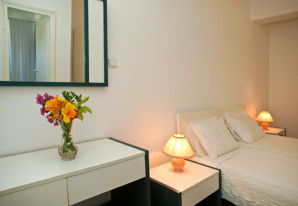 Musses Hotel Koukounaries Room photo